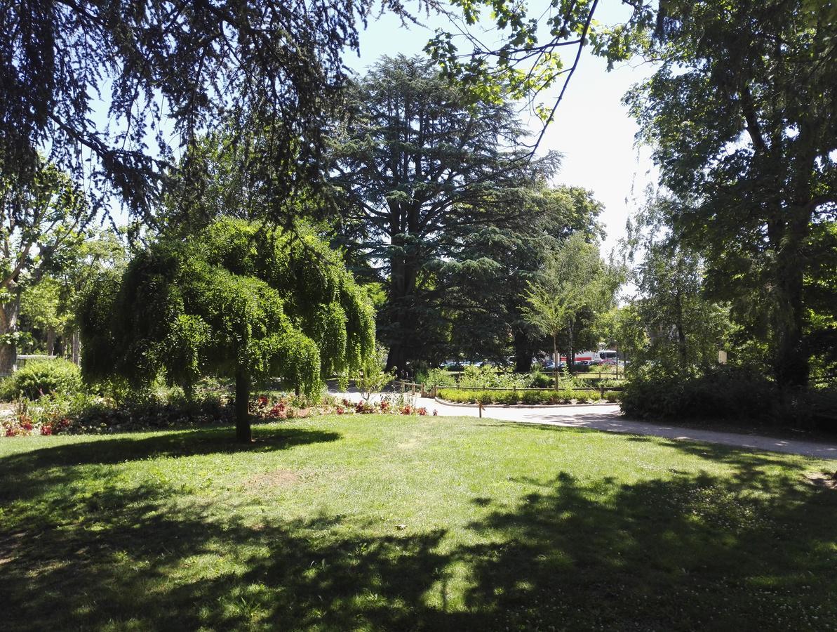 Hotel Du Square Ріон Екстер'єр фото