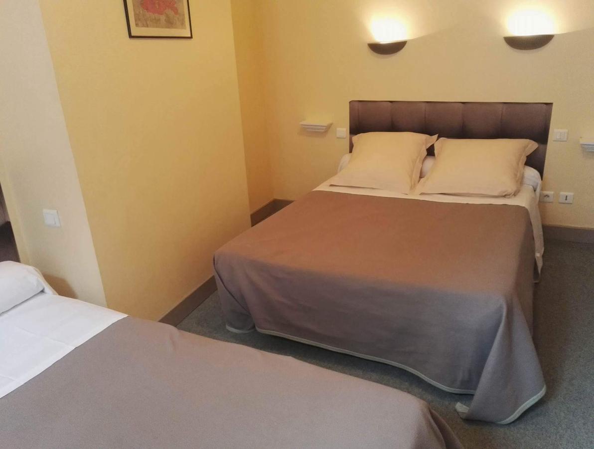 Hotel Du Square Ріон Екстер'єр фото